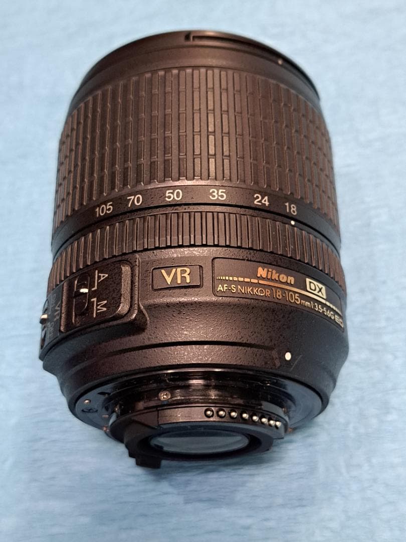 新春特別特価　Nikon D3100【大人気のメタリックRED】 ズームレンズ