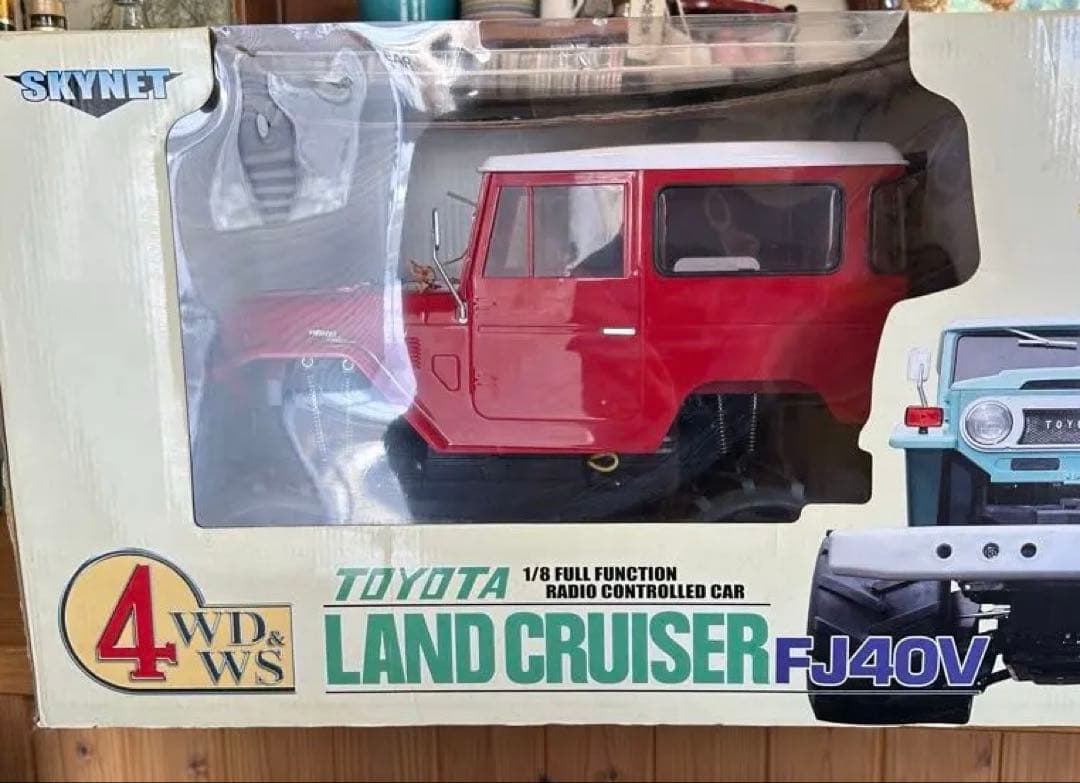 トヨタ　ランドクルーザー　FJ40V 1/8 RCカー