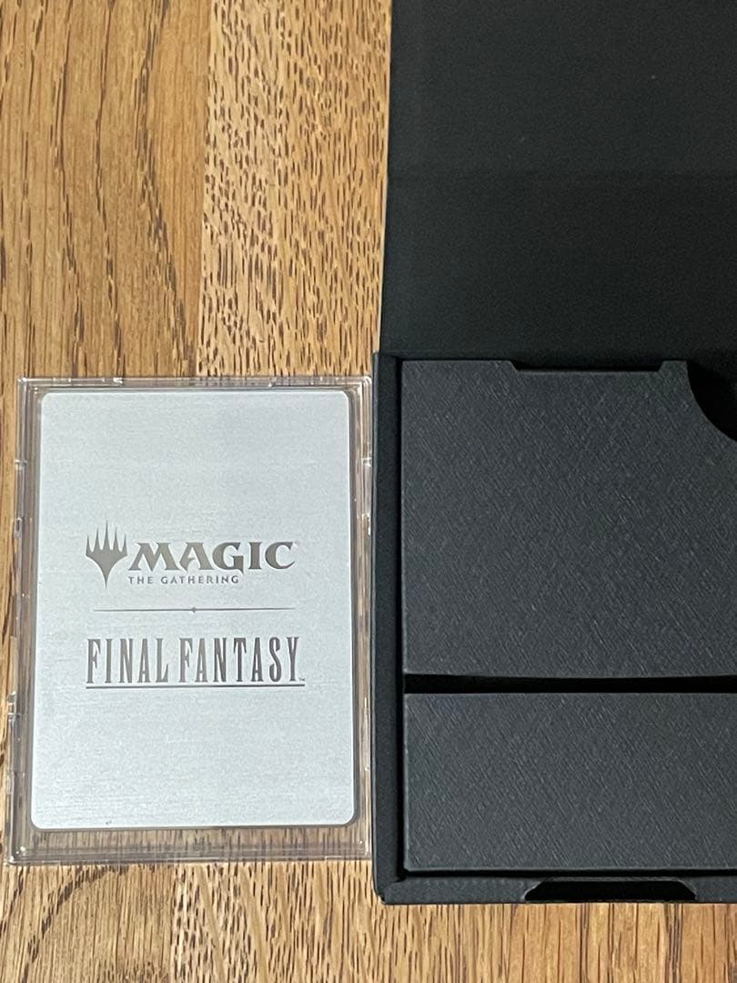 【未開封】マジック大戦祭 MTG FFプレイマット手掛かり ステンレストークン