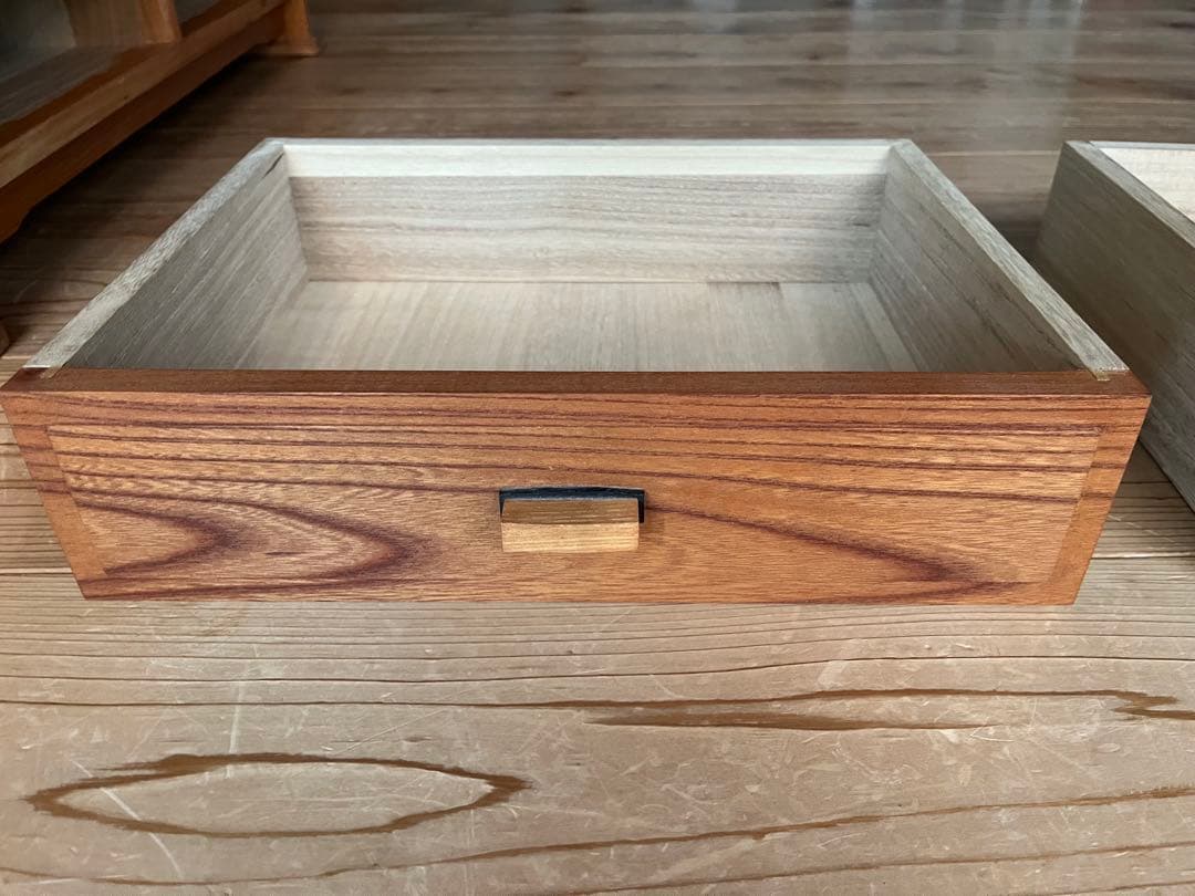 サ*ん様 ☆美品送料込☆ケヤキ　欅の無垢材 テレビボード サイドボード　飾り棚