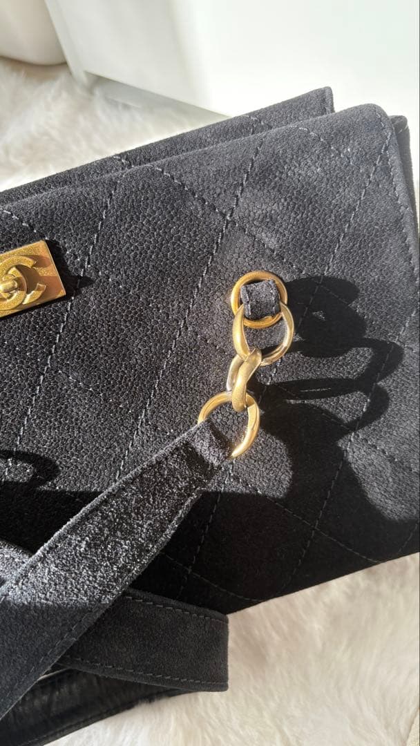 CHANELマトラッセチェーンバッグ