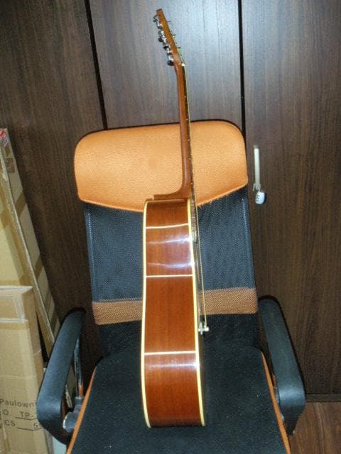 Morris アコースティックギター　Ｗ-18　程度良い　音も良い