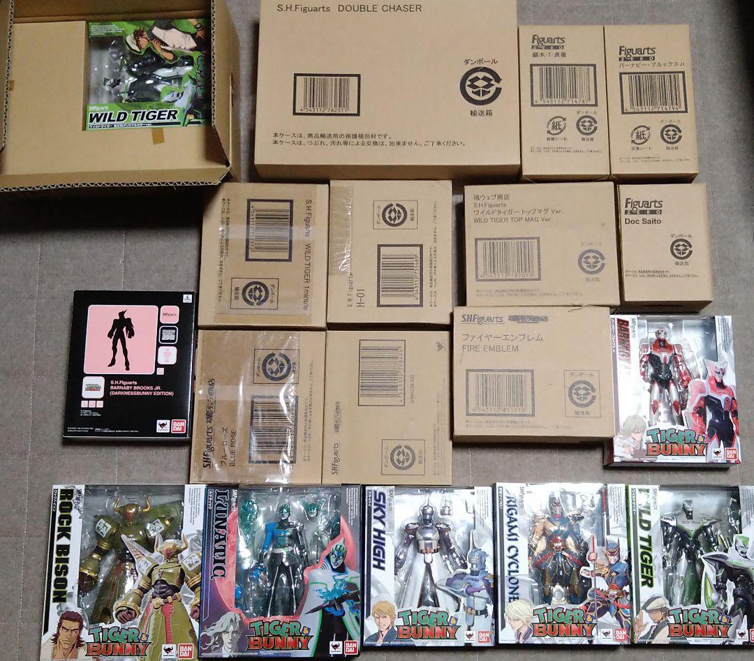 TIGER&BUNNY SHフィギュアーツ 18点+桂正和原画＆ラフ画集セット