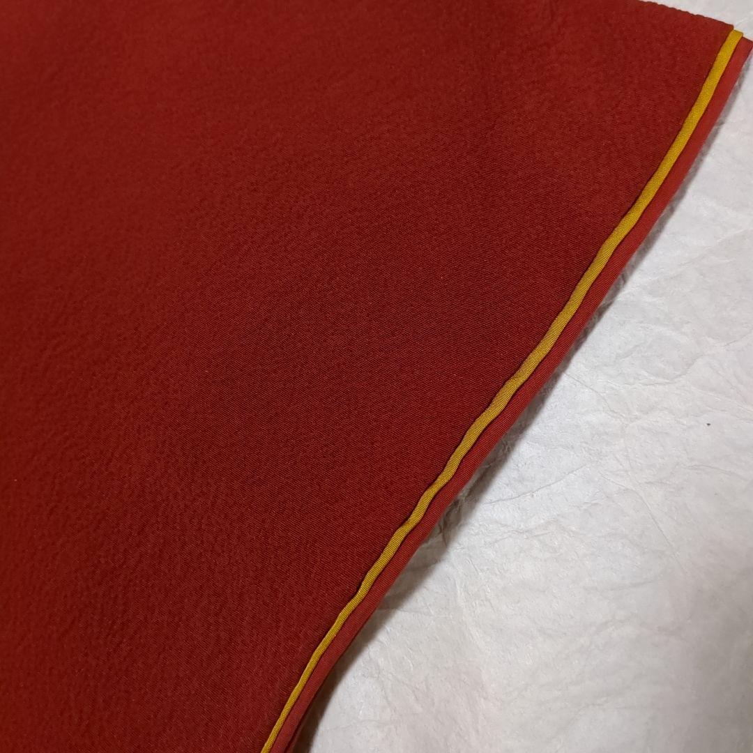 縮緬無地の振袖　ふきに凝った 親子共有　小物で楽しむ振袖