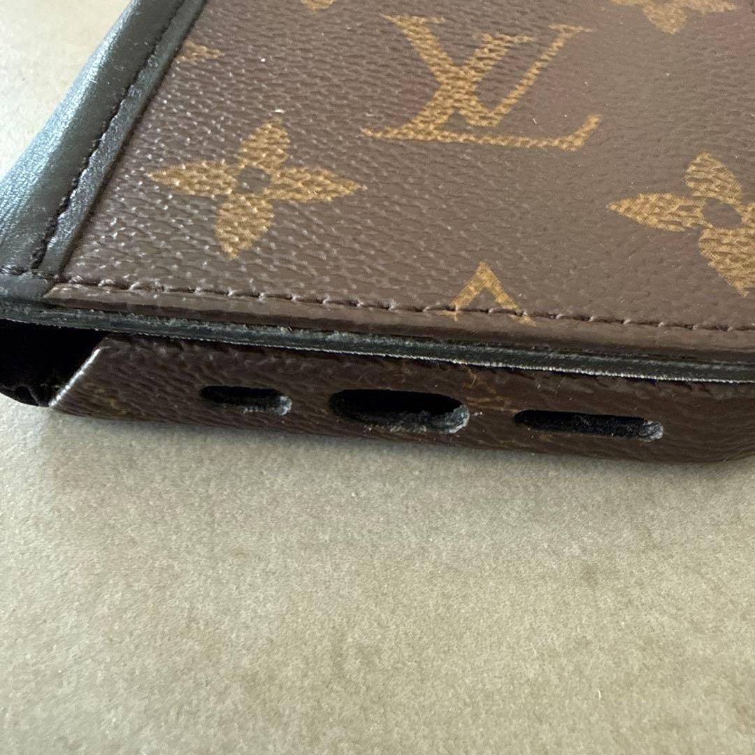 Louis Vuitton 手帳型 iPhoneケース14pro