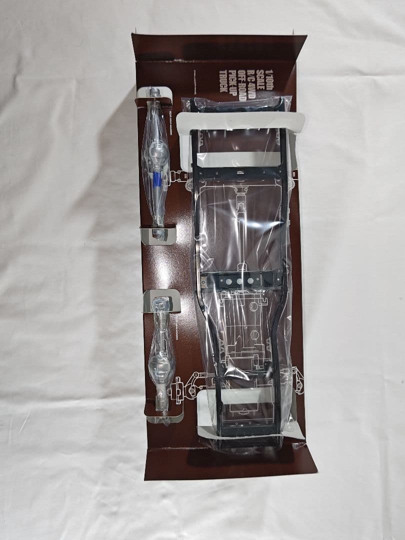 TAMIYA ハイラックス　ブルーザー(RN36)　未組立