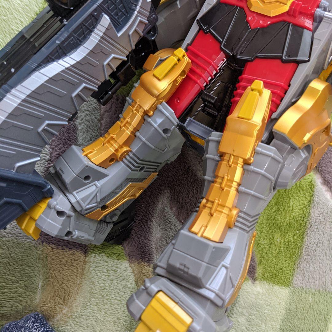 ギガントブラギオー　ブラギガス　獣電戦隊　キョウリュウジャー　ロボット　ロボ