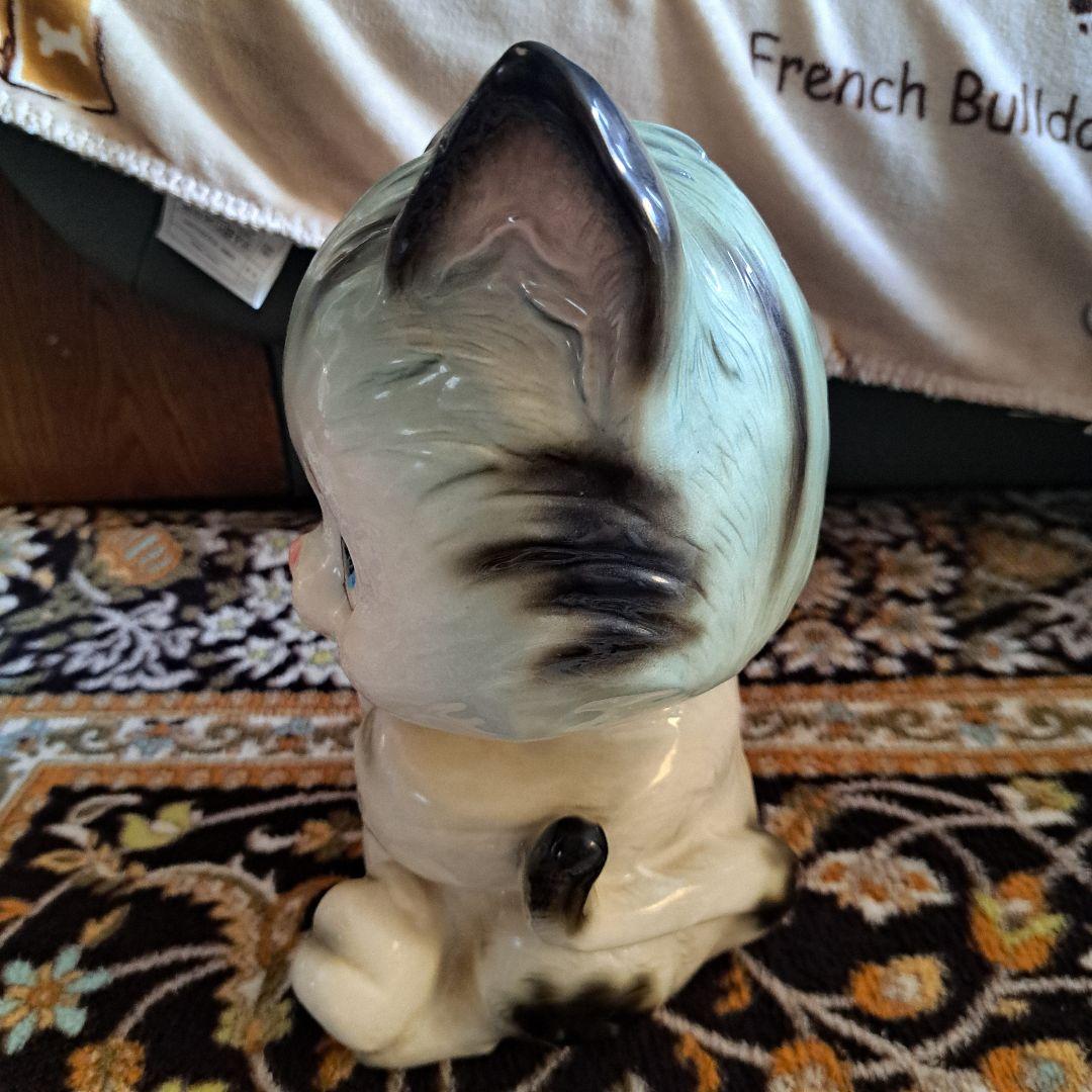 猫の陶器製貯金箱(ドマン)