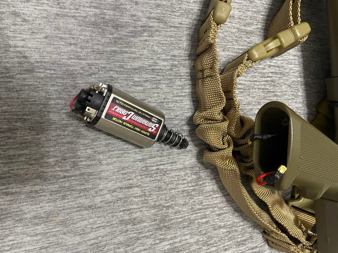 東京マルイ次世代電動ガンSCAR-L タンカラー　ブローバック、単・連射問題なし