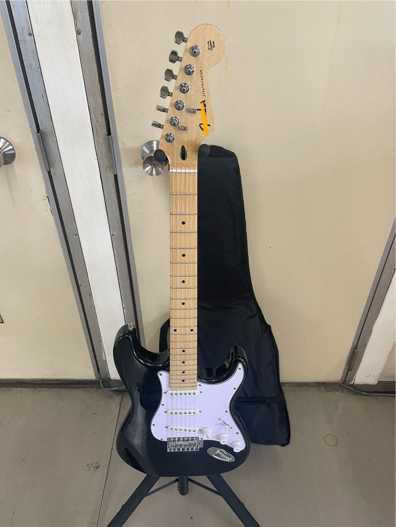 ストラトキャスター　エリッククラプトン仕様　１台限り