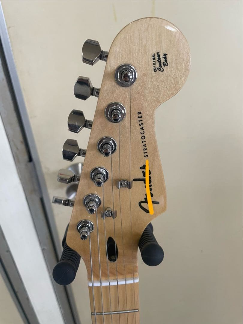 ストラトキャスター　エリッククラプトン仕様　１台限り