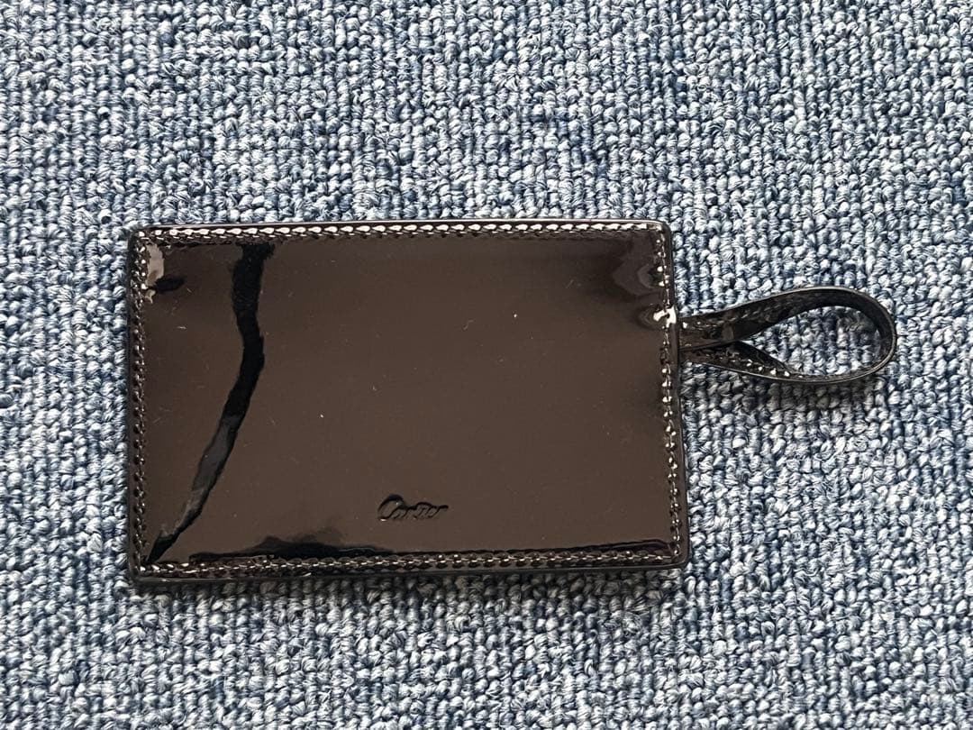 カルティエ　マルチェロ　パンチングロゴ　エナメル　パテント　レザー　ブラック