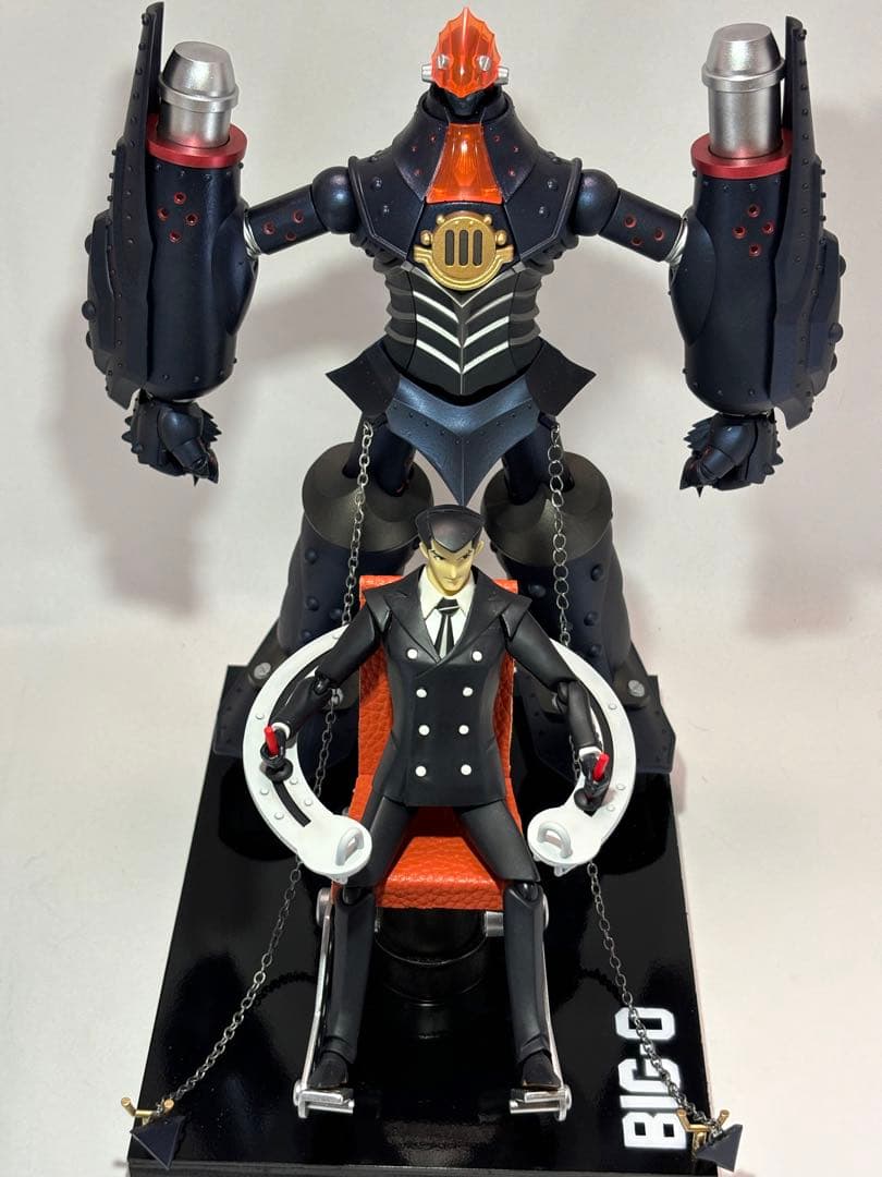 ビッグオー＋ロジャー・スミス　SHOW TIME！塗装完成品