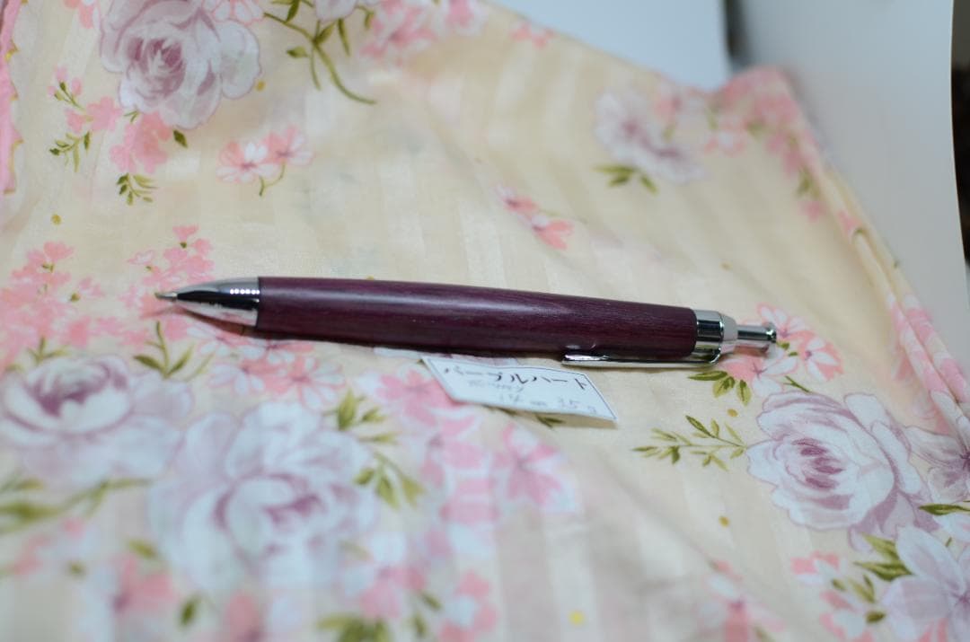 【がじゅまる】完成いたしました。三神金具のシャープペンとボールペン