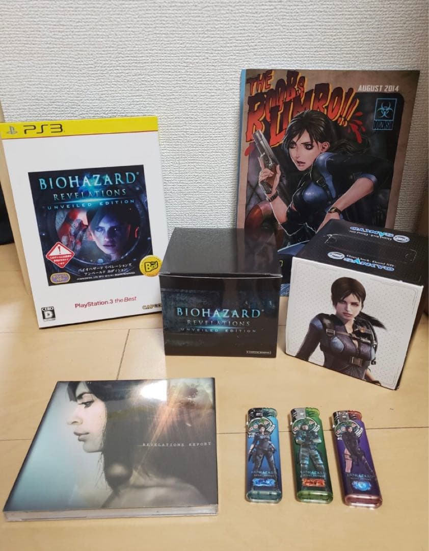 バイオハザード リベレーションズティッシュコミック本ライター時計箱未開封DVD。