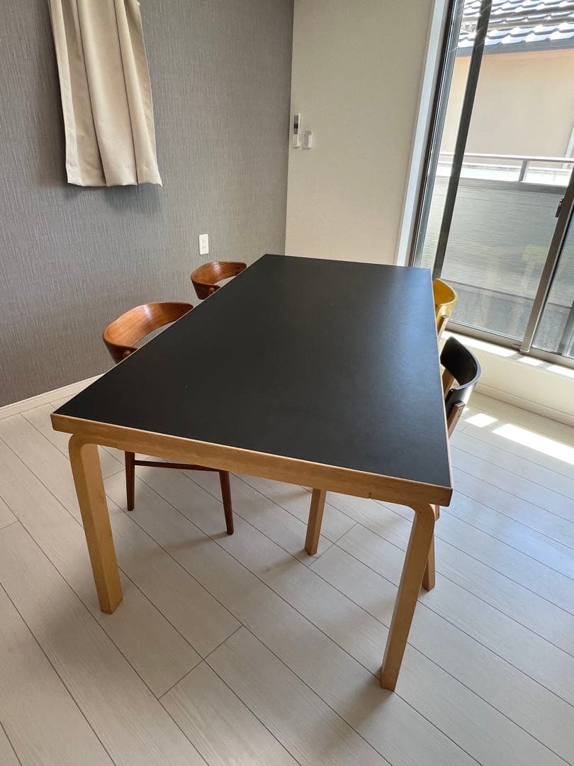 【東風様ご検討中。出品は10/31迄　アルテック　83 テーブル　引取可能】