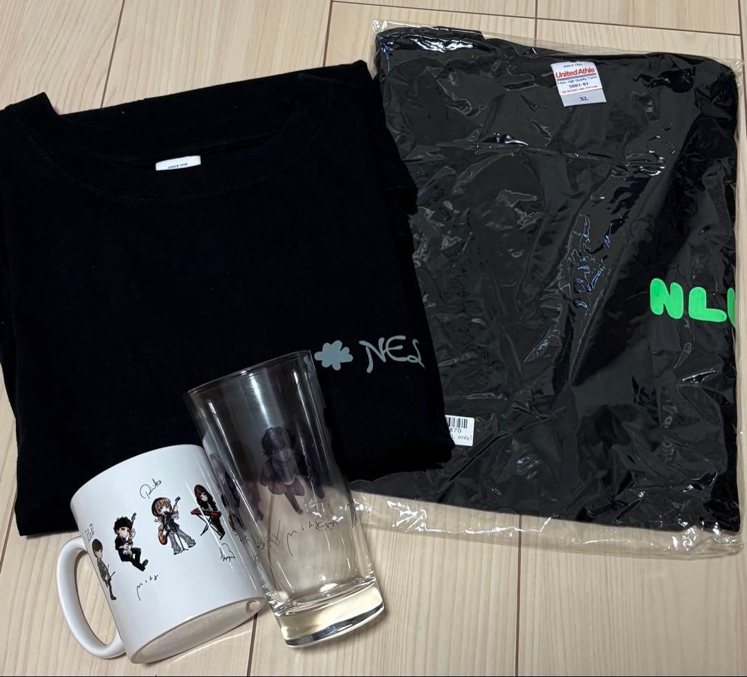 NELKE Tシャツ　マグカップ