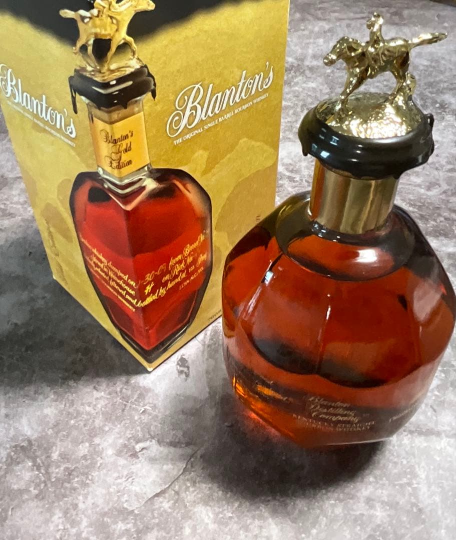 Blanton's Bourbon Whiskey 51.5% 箱付き