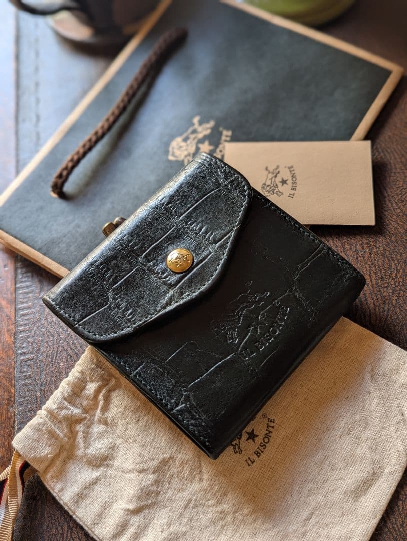 イルビゾンテ 2つ折り財布 がま口 ダークグリーン クロコ型押し 男女兼用