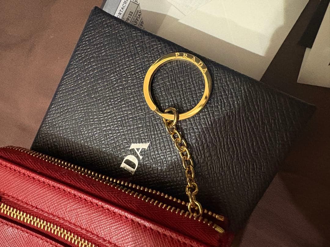 PRADA サフィアーノ　ケース　キーケース　ミニ財布