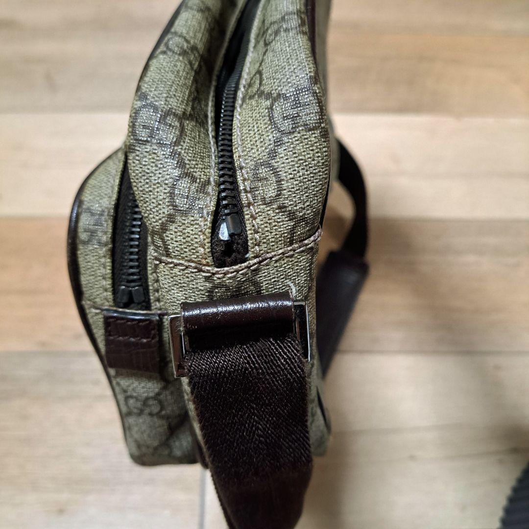 グッチ ショルダーバッグ GGスプリーム ロゴ型押し PVC レザー