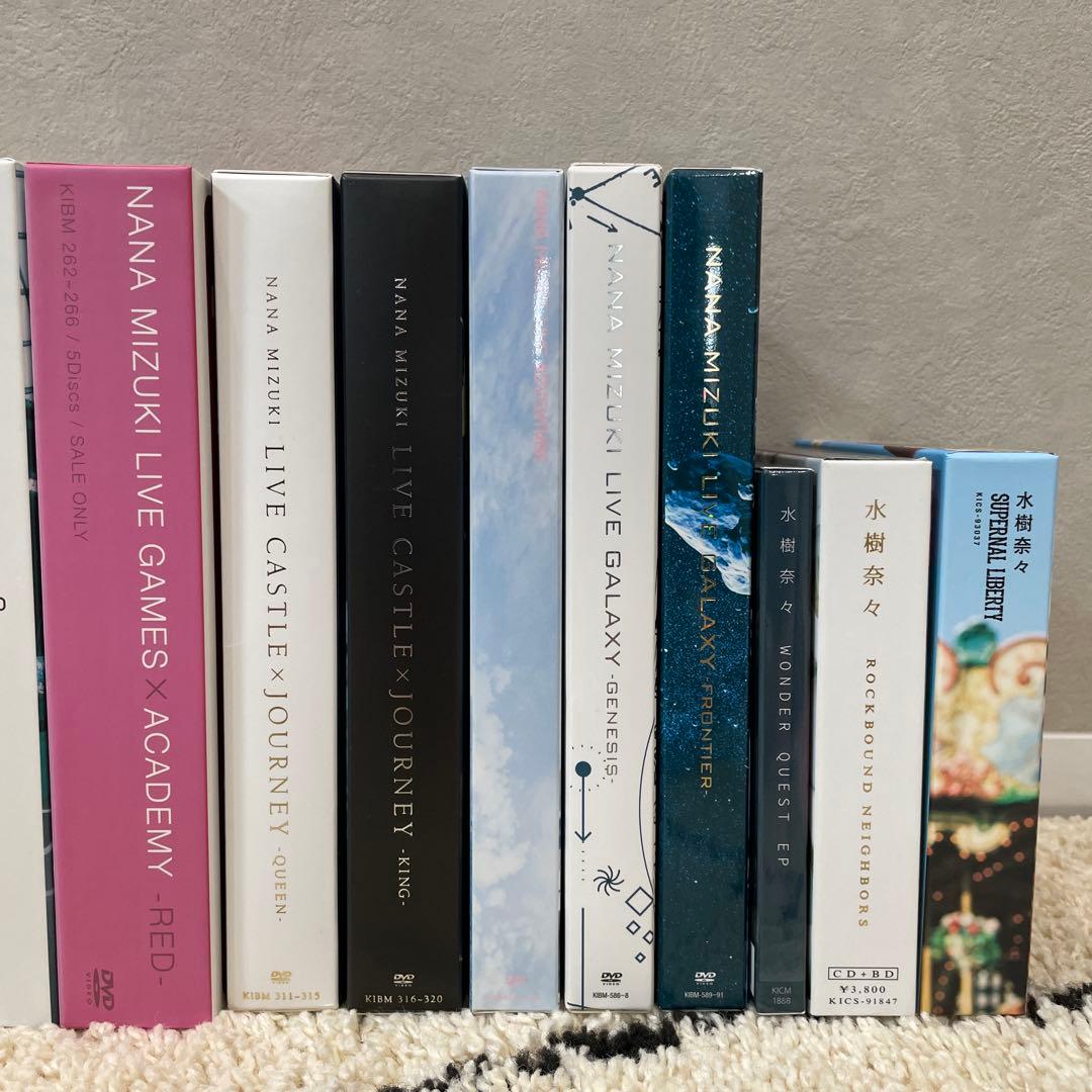水樹奈々 ライブDVD 15巻 アルバム2枚シングル1枚　まとめ売り　おまけ付き