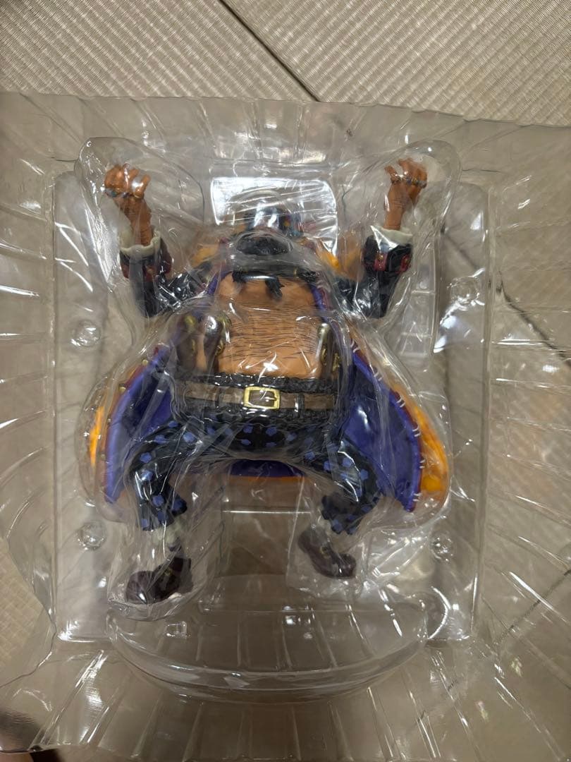 一番くじ　MASTERLISE 新四皇　シャンクス & ティーチ&バギー　3体