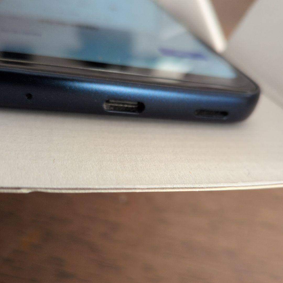 スマートフォン本体 NTT docomo arrows We F-51B