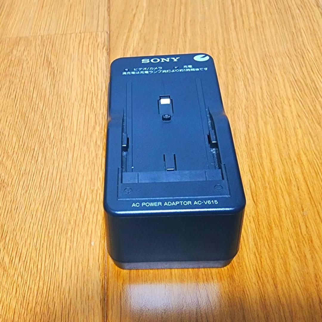 【動作確認済】SONY 高画質 Hi8 ビデオカメラ CCD-TR2 セット