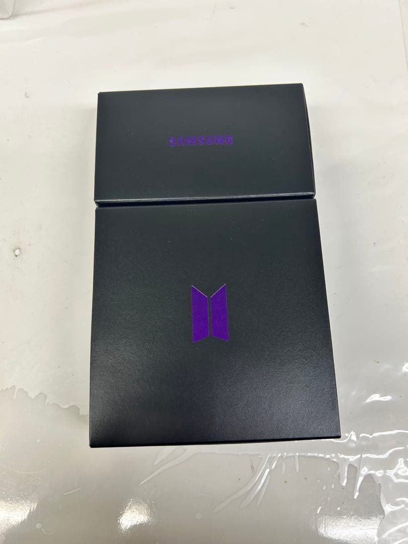 Samsung Buds+ BTSコラボモデル