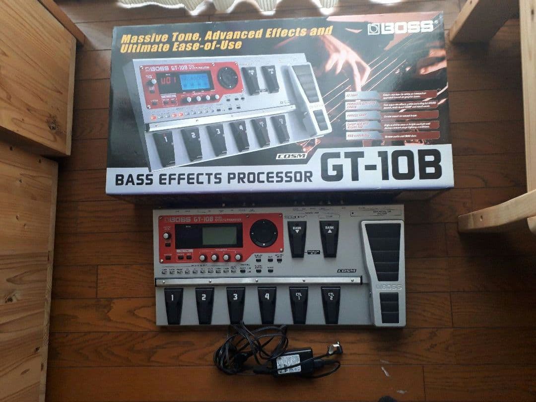 BOSS GT10B ベースマルチエフェクター