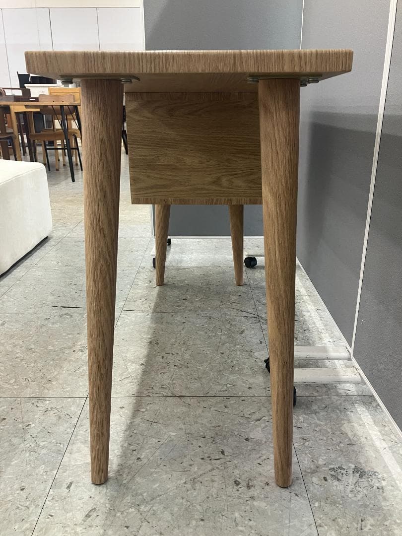 ニトリ デスク ブラウン