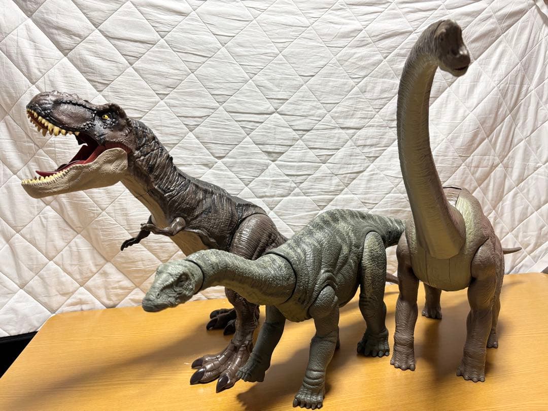 マテル　恐竜　ビックサイズ　フィギュア　3体セット