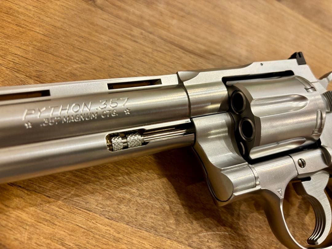ポ*ポ様 コクサイ　パイソン　ステンレスモデル　ガスリボルバー