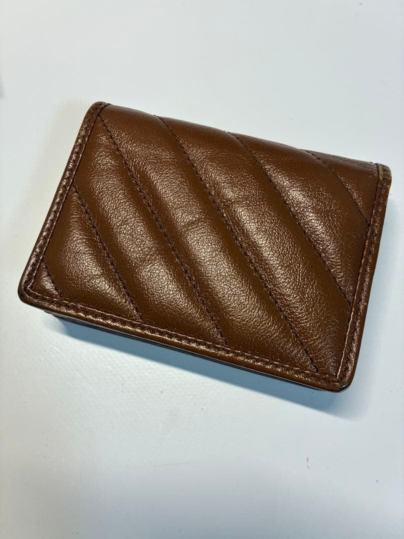 グッチ　マーモント　スモールウォレット　コンパクト財布　GUCCI