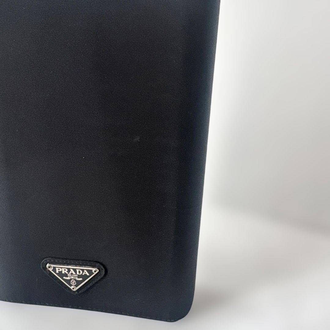 PRADA プラダ　手帳カバー黒