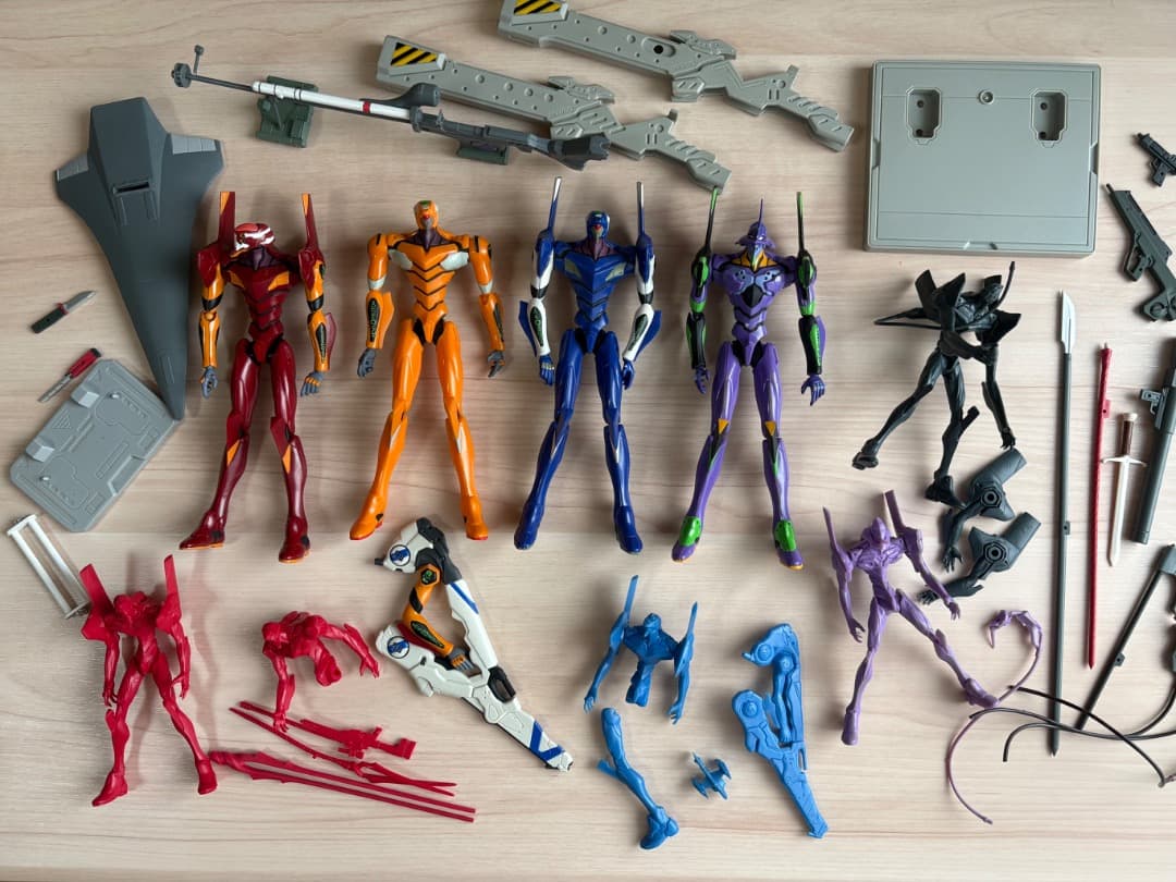 EVA エヴァンゲリオン　エヴァ　フィギュア　綾波レイ　碇シンジ　葛城ミサト