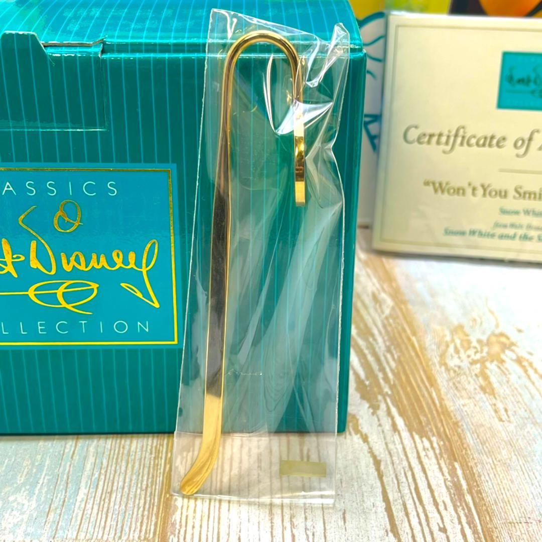 WDCC 白雪姫 七人の小人 コレクターズボックス ピンバッジ しおり付き