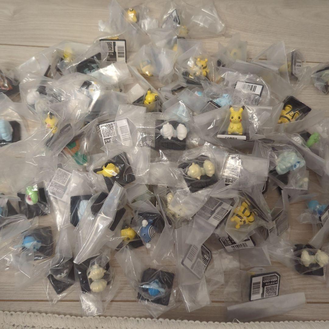 ポケモン モンコレゲット まとめ売り 81個 未使用