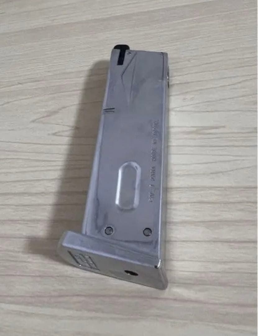 ブラックフライデー限定値引き東京マルイ　ベレッタ M92F シルバー　ガスガン