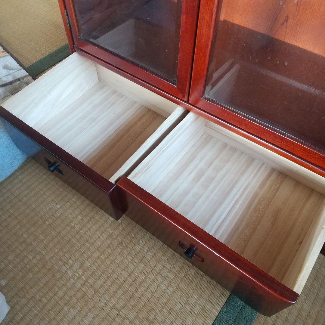 カリモク　karimoku ガラス扉付き収納家具