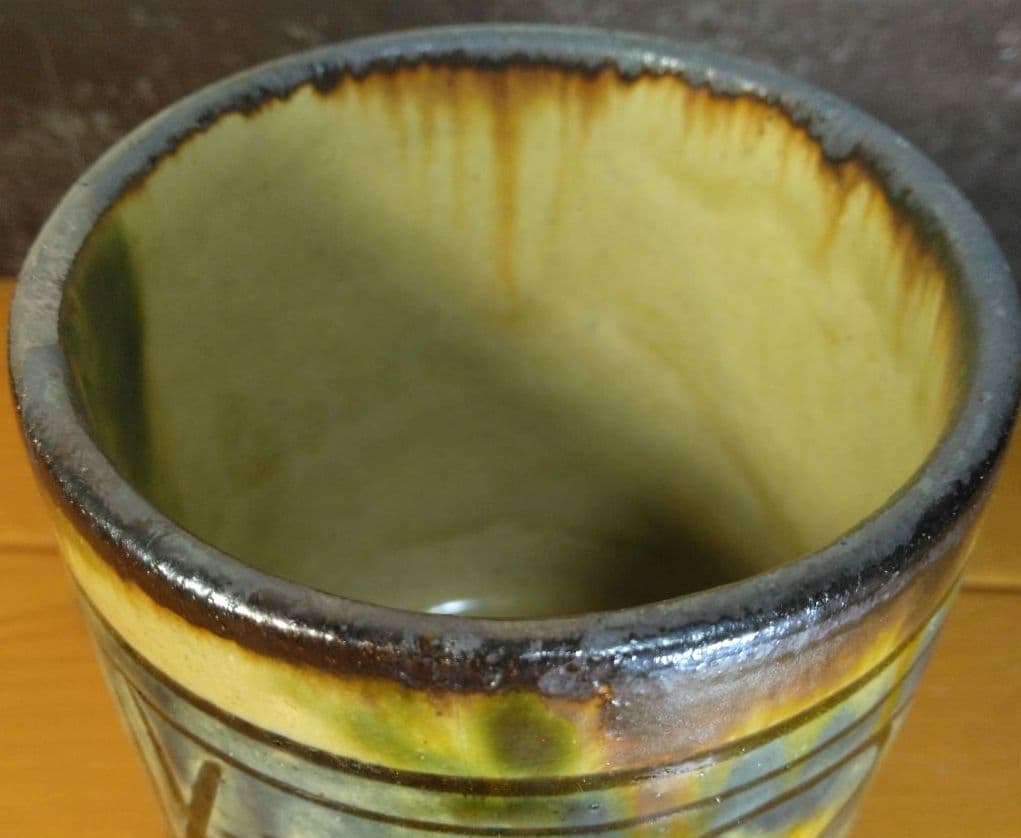 人間国宝 金城次郎 海老魚紋筒碗 栞 共箱(塗箱）壺屋焼 壷屋焼 やちむん