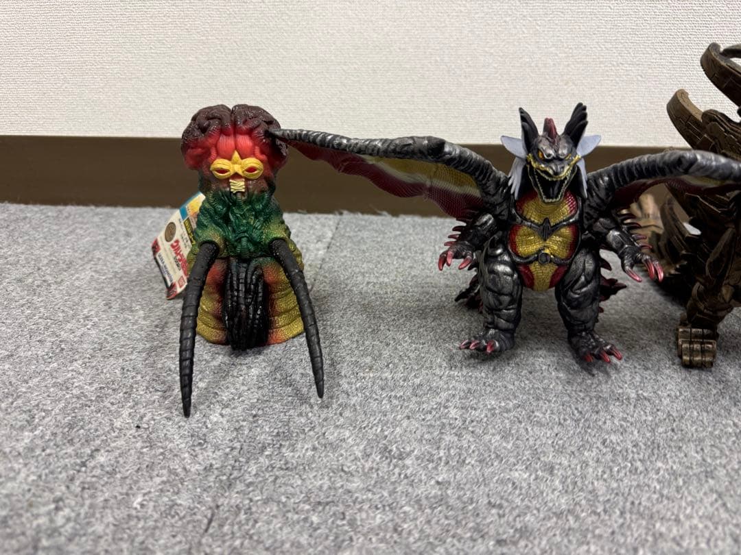 特撮ソフビ大量　約50体 まとめ売り　ソフビ　フィギュア　ゴジラ　ウルトラ怪獣