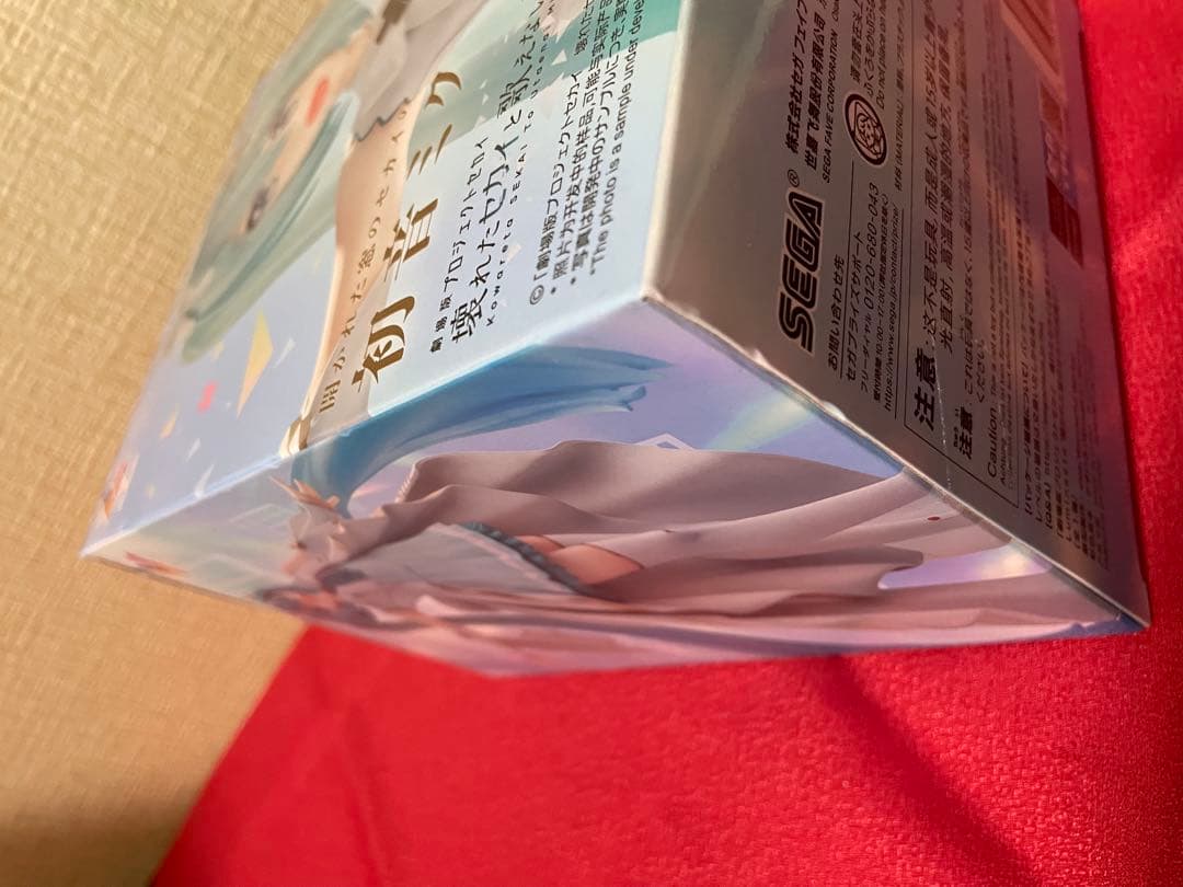 開かれた窓のセカイの初音ミク　雪ミク　フィギュア