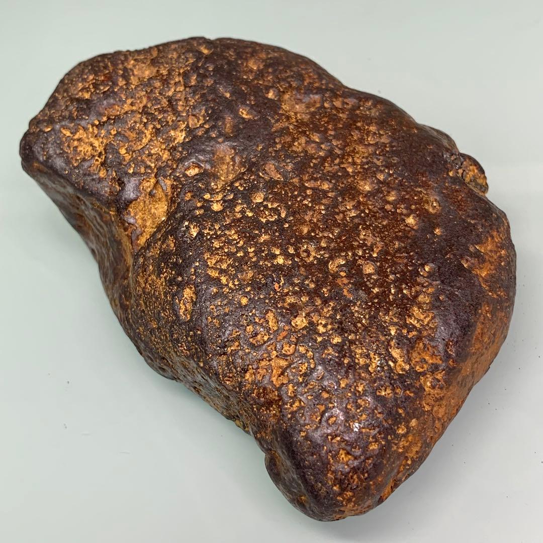 大型　宇宙エネルギーパワー 不思議の石鉄隕石　アンティーク 時代物　約1051g