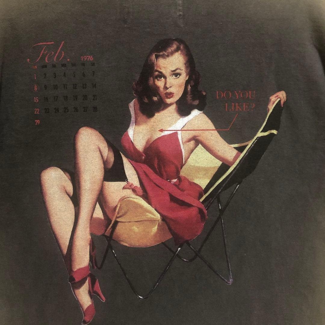 DAIRIKU／pinupGirl Tシャツ 黒　ヴィンテージ