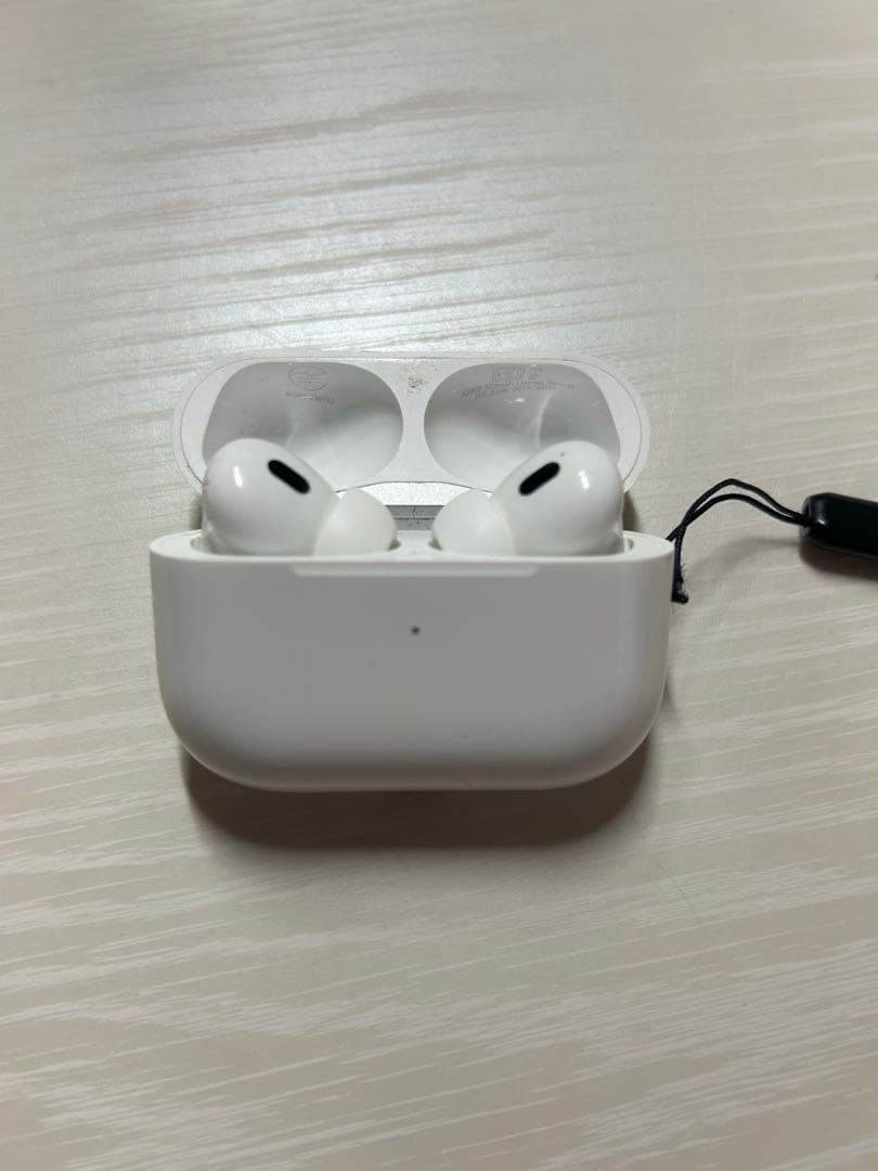 AirPods Pro 第2世代 USB-Cモデル 正規品 箱・ケーブル付き