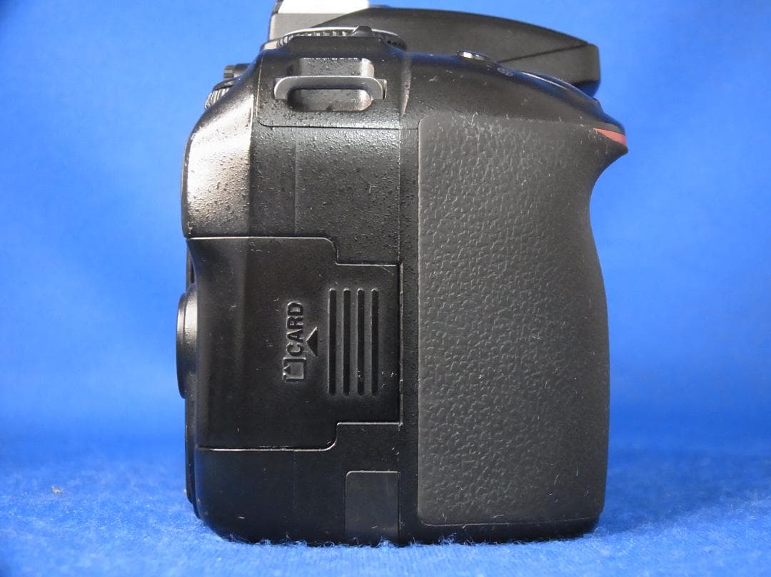 #3290 Nikon D5300 ボディ ジャンク 撮影できます