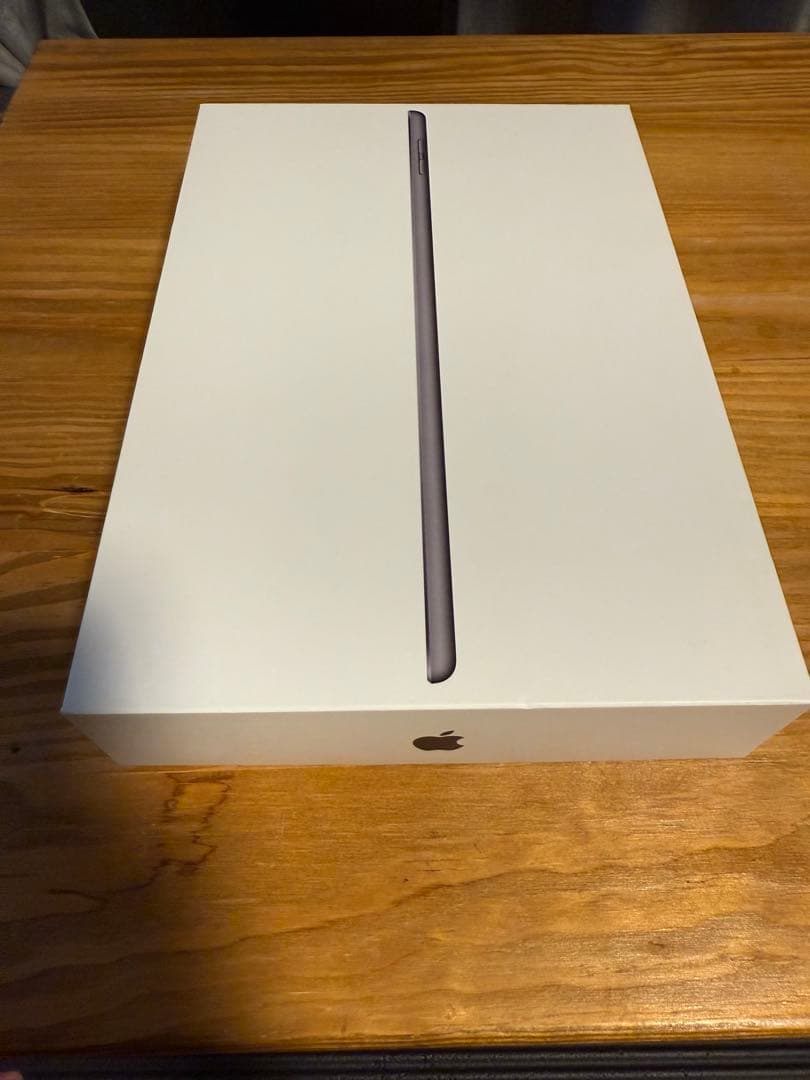 iPad本体 iPad 32GB (7th Generation) Wi-Fi