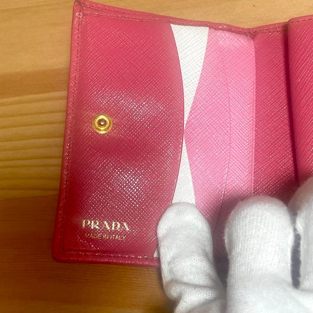 【美品】PRADA プラダ　二つ折り　サフィアーノ　ピンク　バイカラー